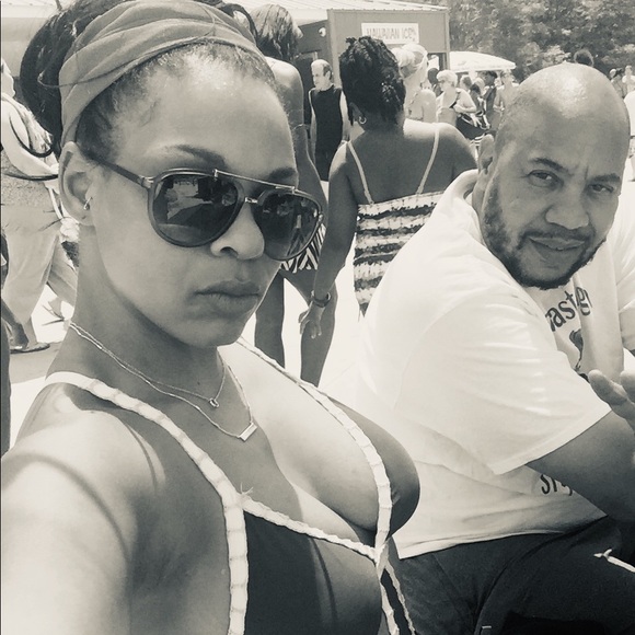 Meet your Posher, AJAllDay - Picture 5 of 8